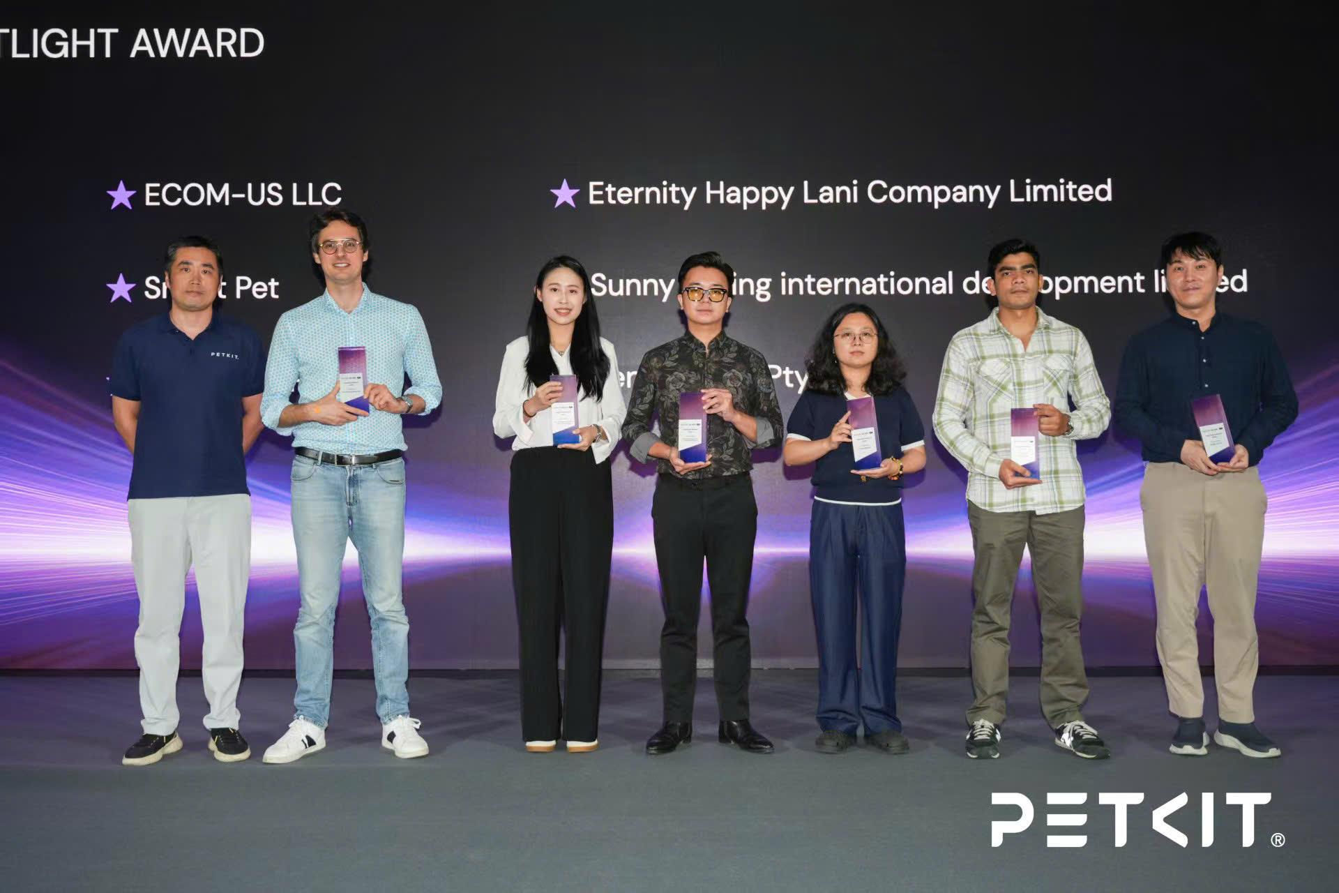 TẠI SỰ KIỆN TOÀN CẦU PETKIT Global Launch 2026  – HALANI ĐÁNH DẤU 5 NĂM HÀNH TRÌNH ĐƯA PETKIT VỀ VIỆT NAM